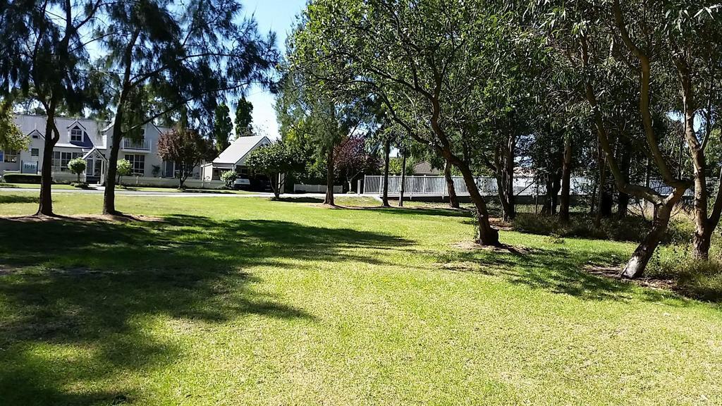 Creek Cottage Bed And Breakfast Traralgon Room photo